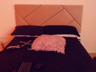 ?, Sophie Navarro? nude Live Sex Chat