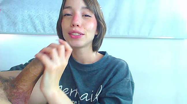 Justin_n_Berry naked stripping on cam for live sex video chat