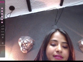 lauss nude Live Sex Chat