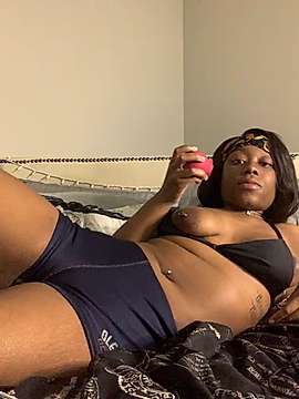 MahjiBe naked stripping on cam for live sex video chat