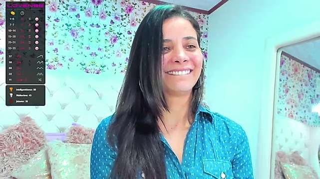 Miaa_y naked stripping on cam for live sex video chat