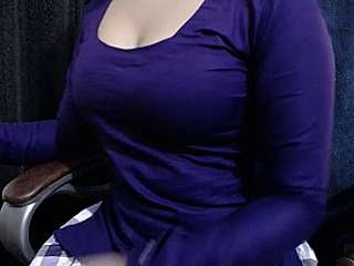mihikagold naked stripping on cam for live sex video chat