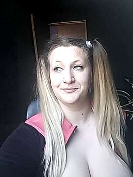 NataliaBlond naked stripping on cam for live sex video chat