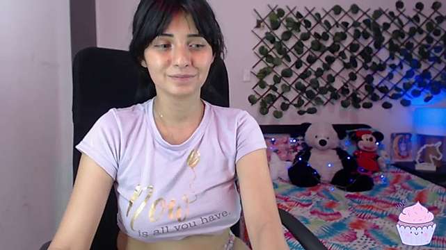 princes_luna naked stripping on cam for live sex video chat