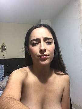 renataaasweet naked stripping on cam for live sex video chat