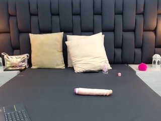 sharon-toma nude Live Sex Chat