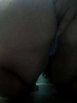 Usurpadora naked stripping on cam for live sex video chat