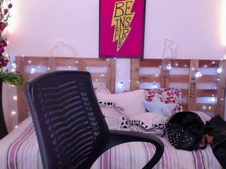 victoria-snow nude Live Sex Chat
