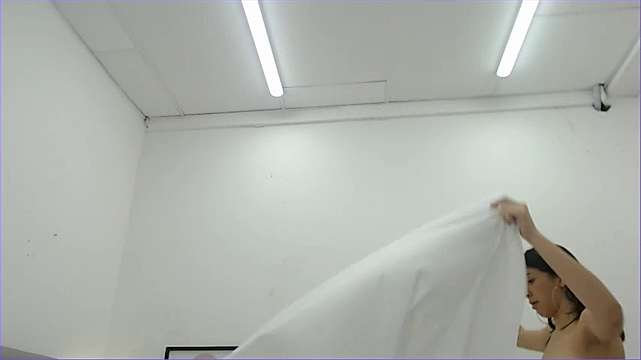 Zooey_Petter naked stripping on cam for live sex video chat