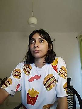 cleo_thea naked stripping on cam for live sex video chat