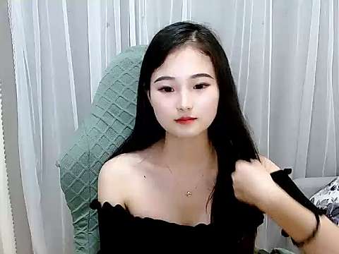 _D_D__ naked stripping on cam for live sex video chat