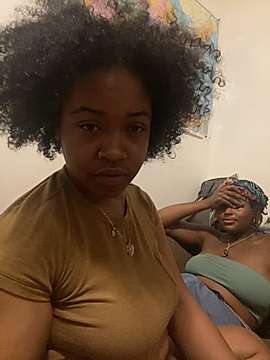 DayyJae naked stripping on cam for live sex video chat
