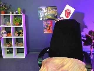 Della-Mill nude Live Sex Chat