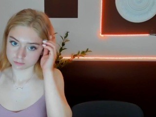 elfielana nude Live Sex Chat