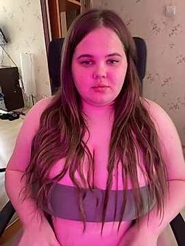 Eva_Cookies naked stripping on cam for live sex video chat