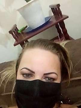 Feiticeira38 naked stripping on cam for live sex video chat