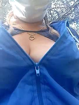 FRANCESCA_115 naked stripping on cam for live sex video chat