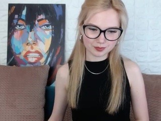 HoneyXShot nude Live Sex Chat