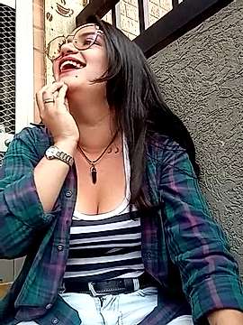 Isabela_Porto naked stripping on cam for live sex video chat