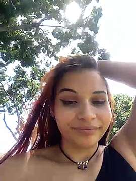 Kim_Spanou naked stripping on cam for live sex video chat