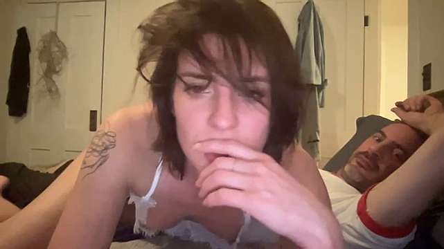 loleena naked stripping on cam for live sex video chat
