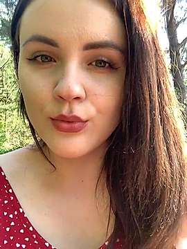 Mia_Mayer naked stripping on cam for live sex video chat