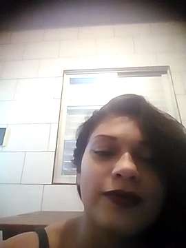 Nicolleandy naked stripping on cam for live sex video chat