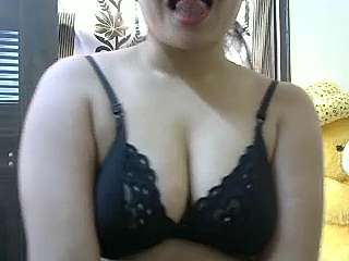 piuu001 naked stripping on cam for live sex video chat