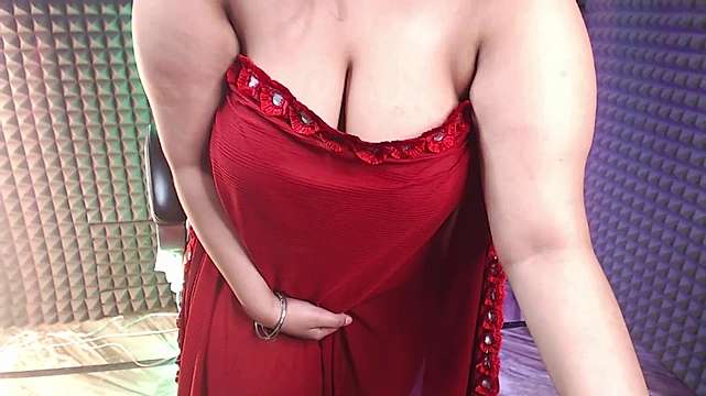 Riyasharma_2021 naked stripping on cam for live sex video chat