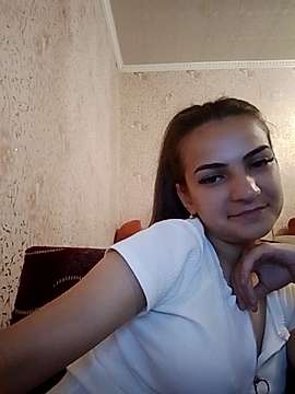 Samanta__Greate naked stripping on cam for live sex video chat