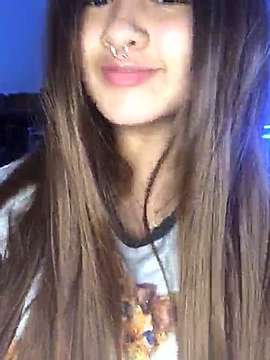 Sammy_pg naked stripping on cam for live sex video chat