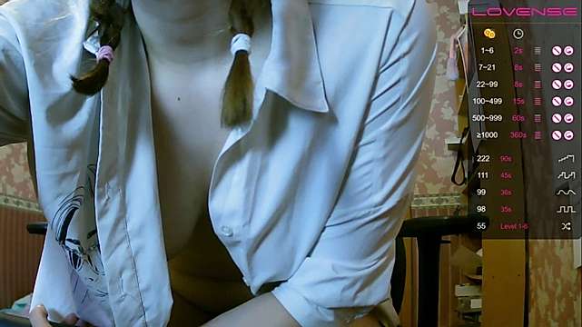 snusmumrike naked stripping on cam for live sex video chat
