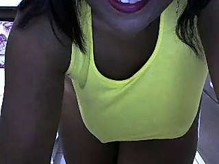 sweet_darlin naked stripping on cam for live sex video chat