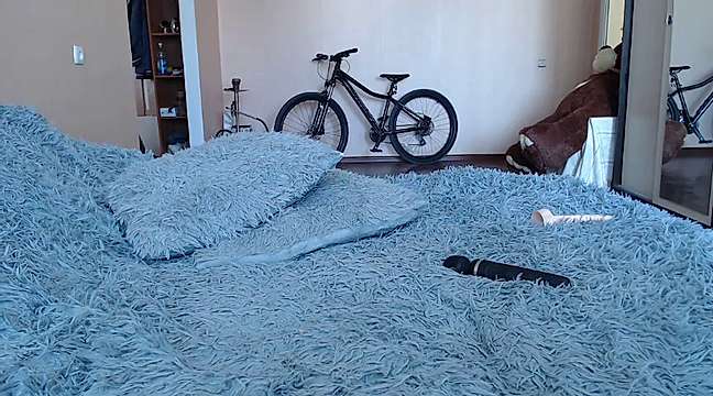 Sweety-Anna naked stripping on cam for live sex video chat