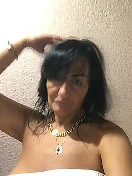 TessaRomano naked stripping on cam for live sex video chat