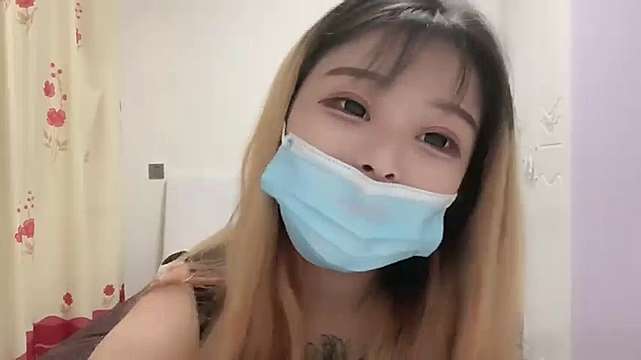 Th_gege naked stripping on cam for live sex video chat