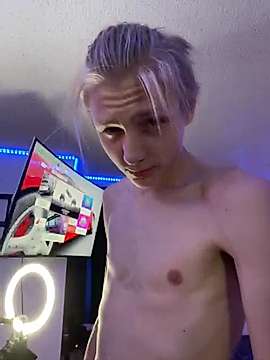 thehottyscotty_ naked stripping on cam for live sex video chat