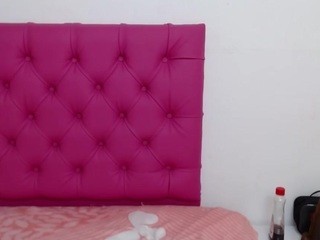 Zlatna nude Live Sex Chat