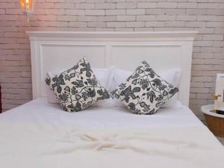 1RubyStar nude Live Sex Chat