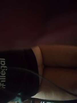 Andeanwoman1 naked stripping on cam for live sex video chat