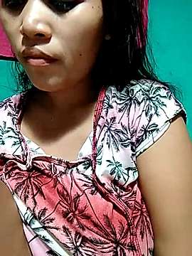 _avrileah_ naked stripping on cam for live sex video chat