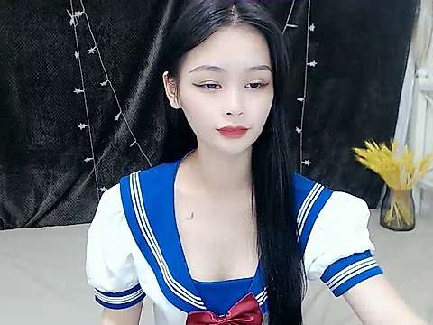 _Becky__ naked stripping on cam for live sex video chat