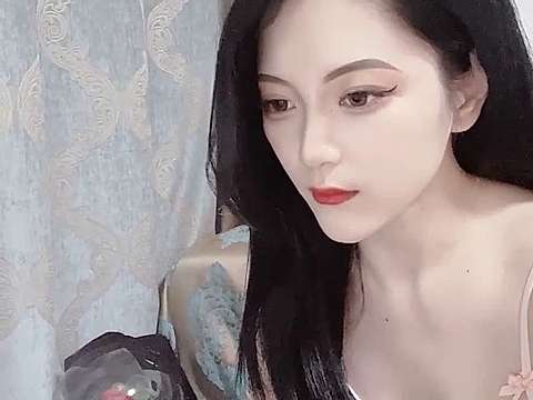 CNTTT naked stripping on cam for live sex video chat