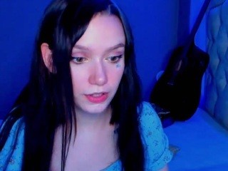 EmelieBlom nude Live Sex Chat