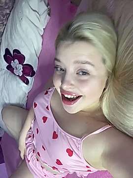 Eva___Marys naked stripping on cam for live sex video chat