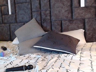 ?, ? zoe-rh ?? nude Live Sex Chat