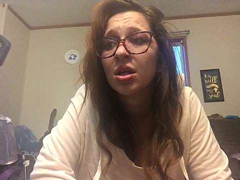 FayeRosalin naked stripping on cam for live sex video chat