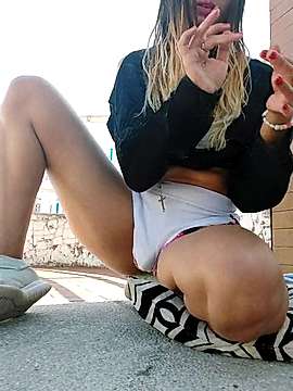 Hot-Virgin naked stripping on cam for live sex video chat