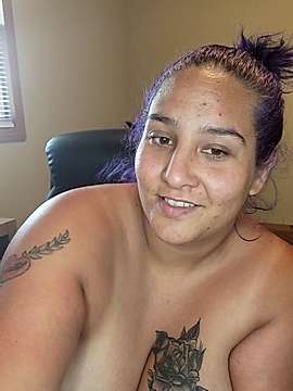 lilithsummmer naked stripping on cam for live sex video chat
