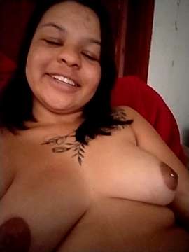 Mariijuanah naked stripping on cam for live sex video chat